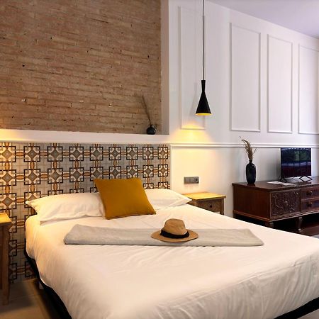 Maritime Apartamentos Cabanal Valencia Exterior photo