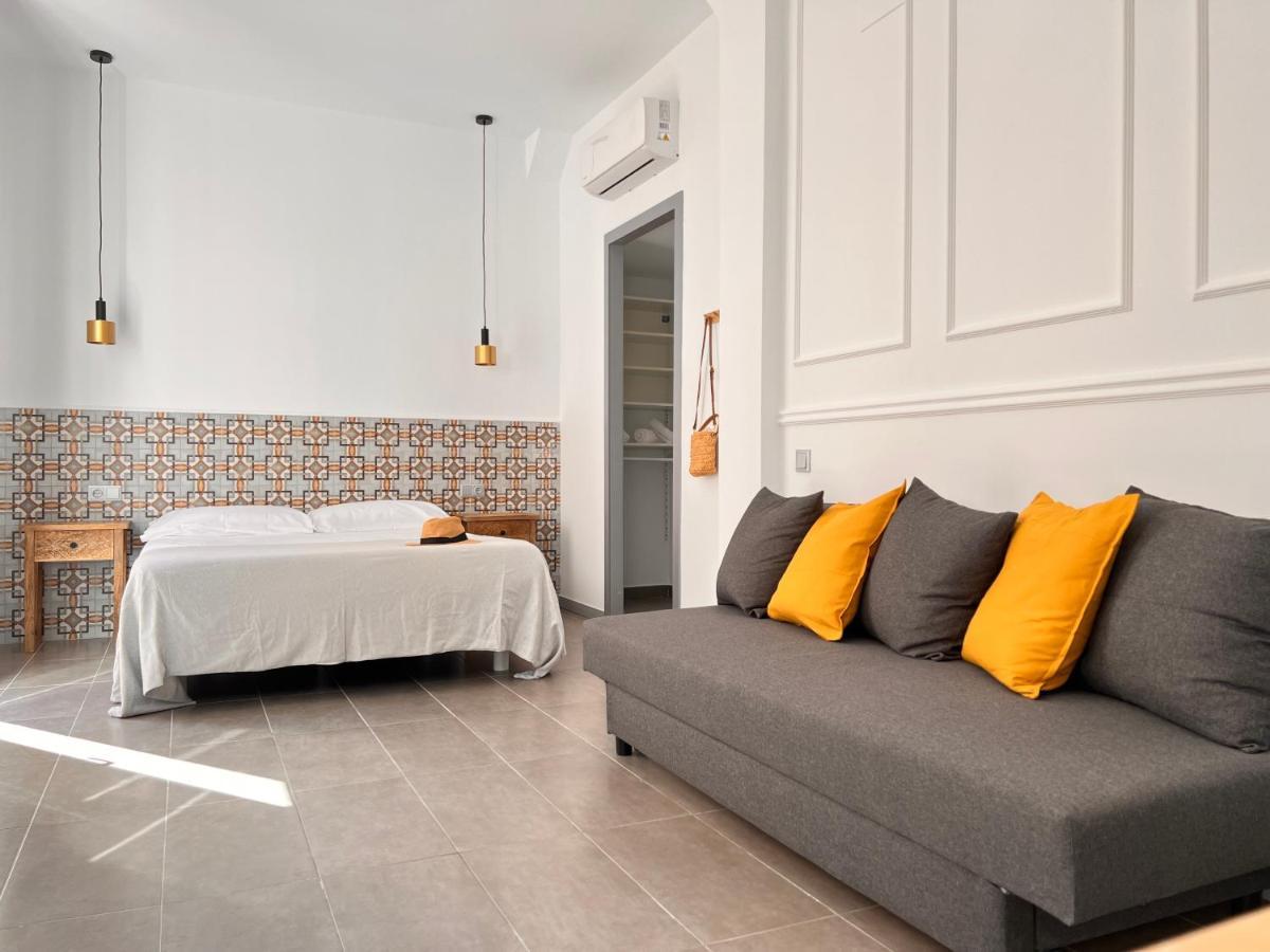 Maritime Apartamentos Cabanal Valencia Exterior photo