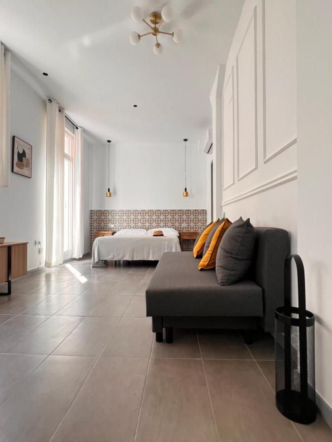 Maritime Apartamentos Cabanal Valencia Exterior photo