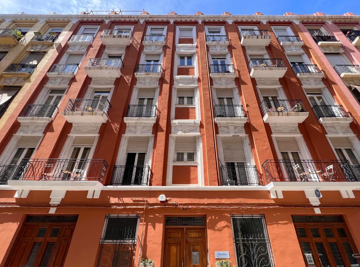 Maritime Apartamentos Cabanal Valencia Exterior photo